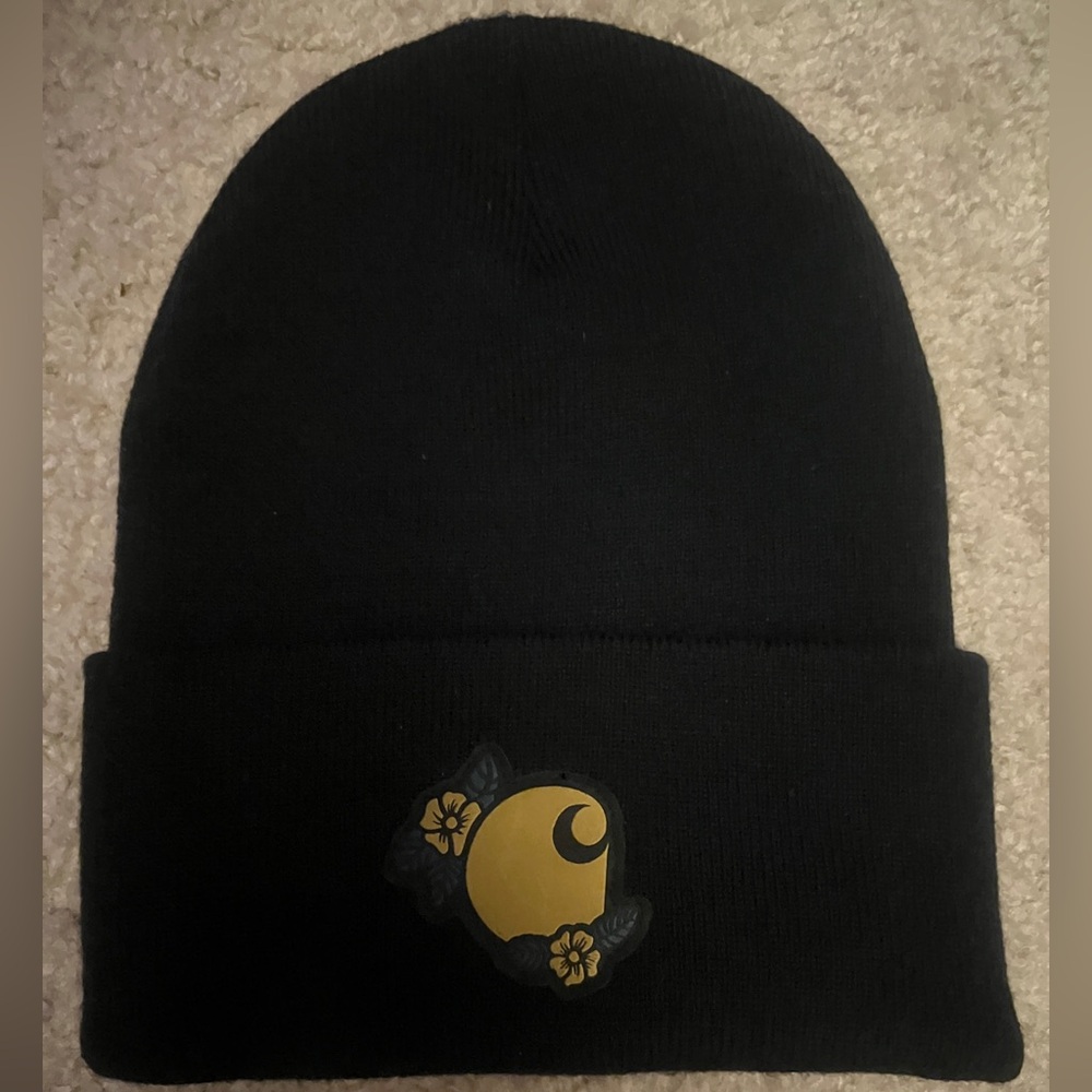 Women’s Floral Carhartt Beanie
